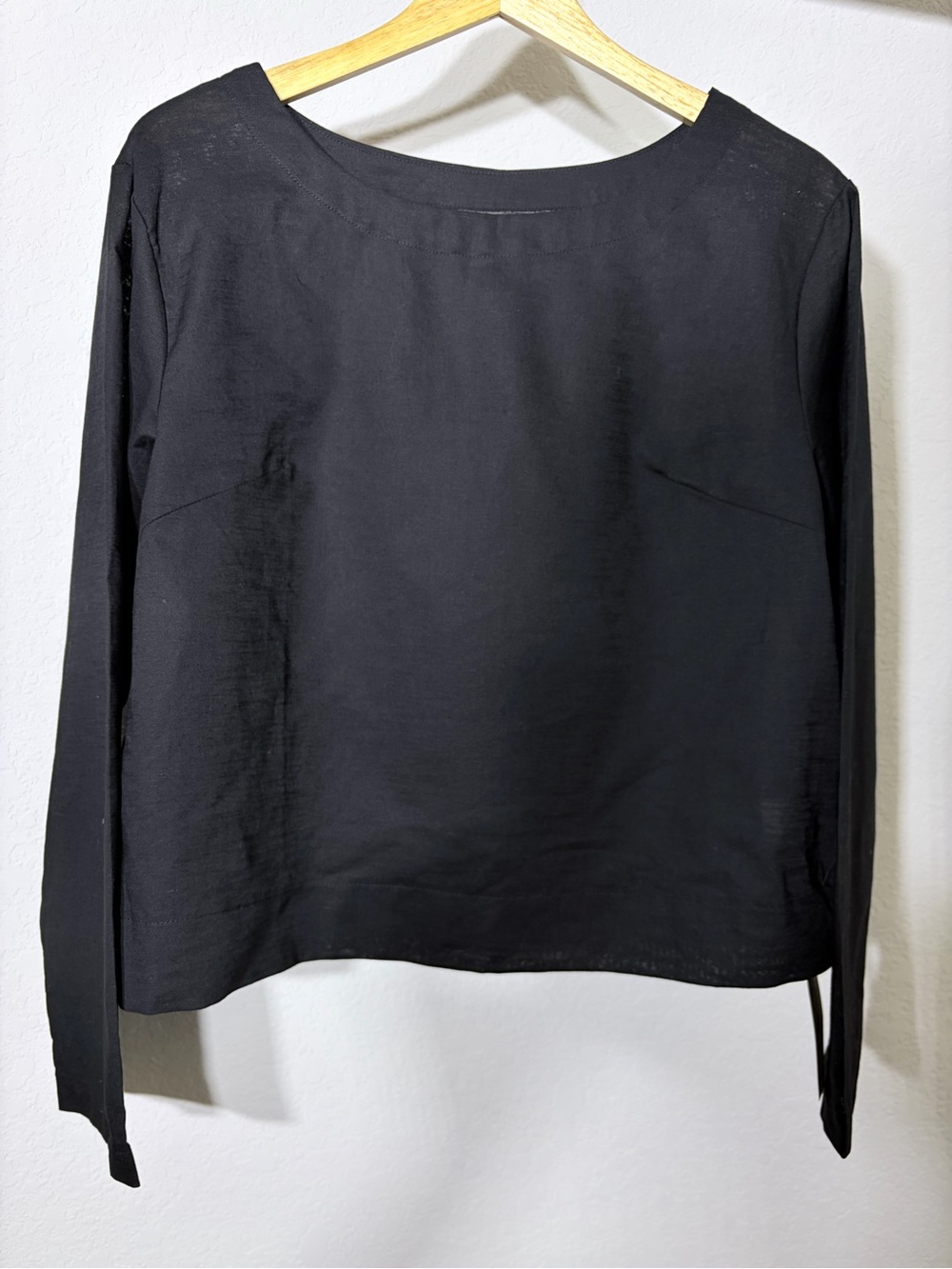 NORTH Fashion Black Top - M